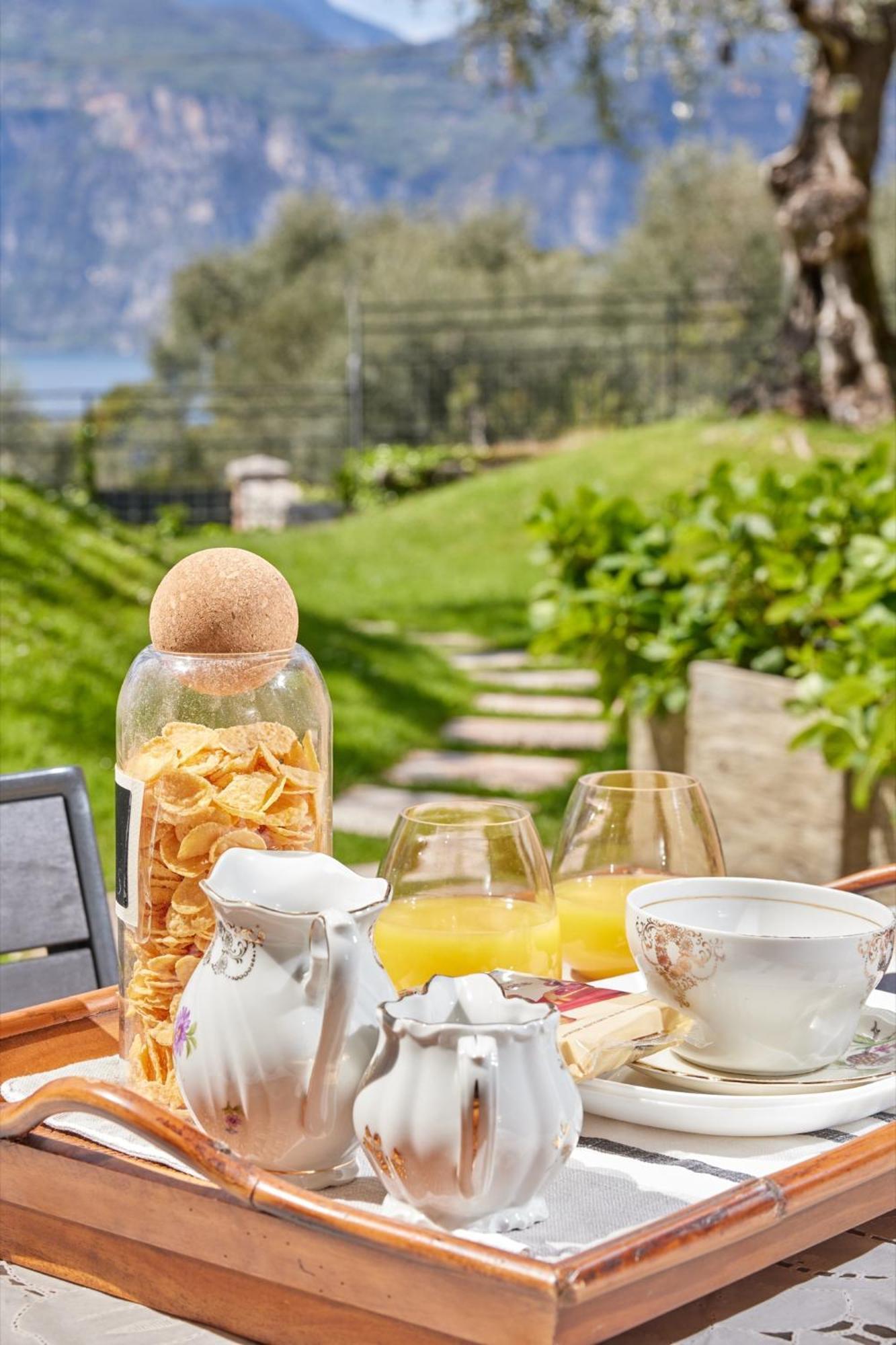 Callalillyjardin Malcesine Exterior foto