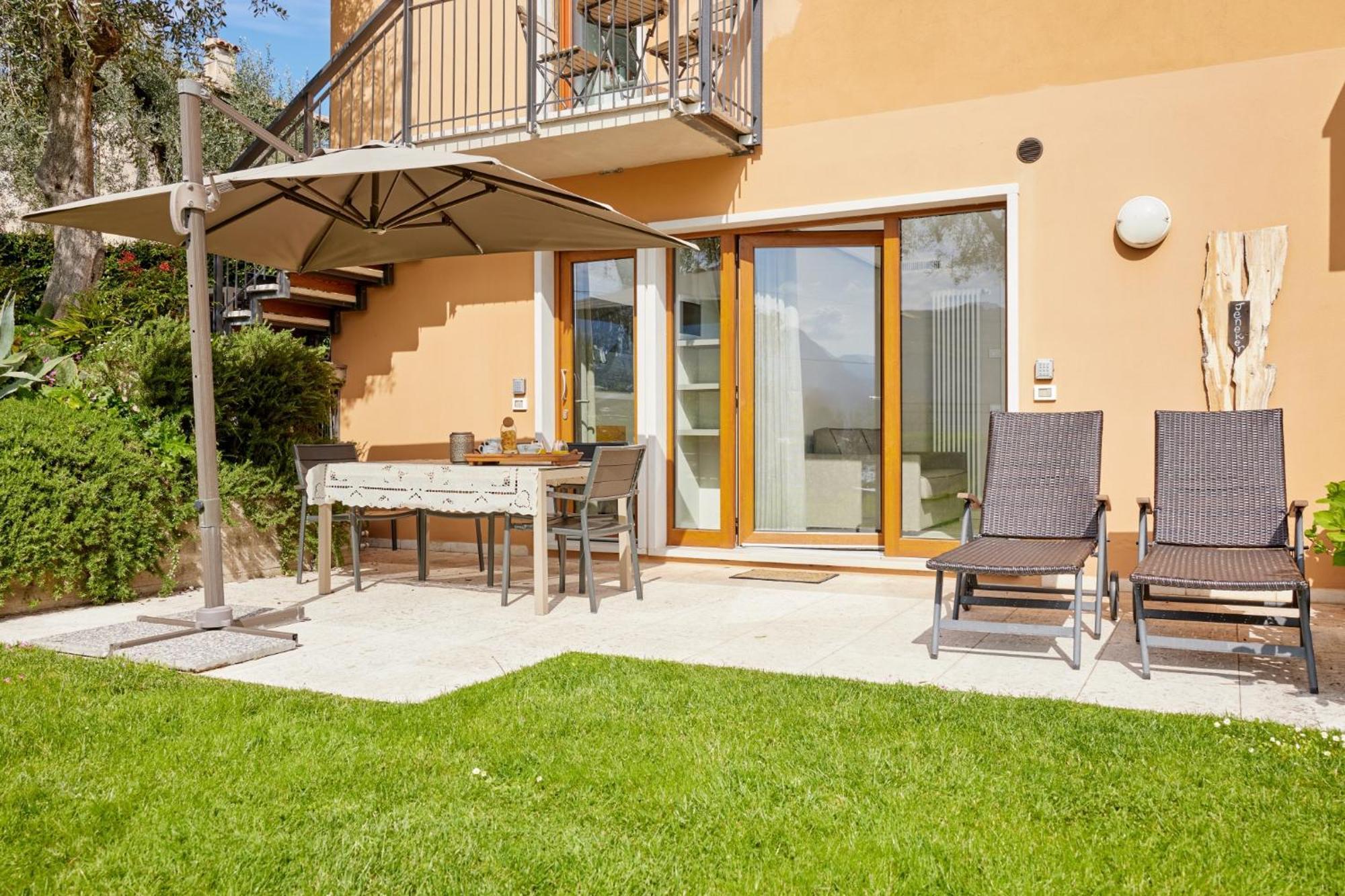 Callalillyjardin Malcesine Exterior foto